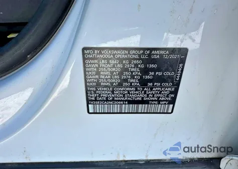 2022 Volkswagen Atlas Cross Sport Sel R-Line z USA, uszkodzony, nr VIN 1V2SE2CA2NC206614